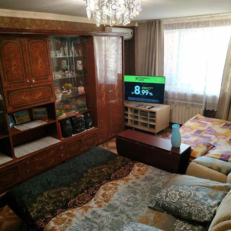 Apartment On Yamasheva Kazan Bagian luar foto